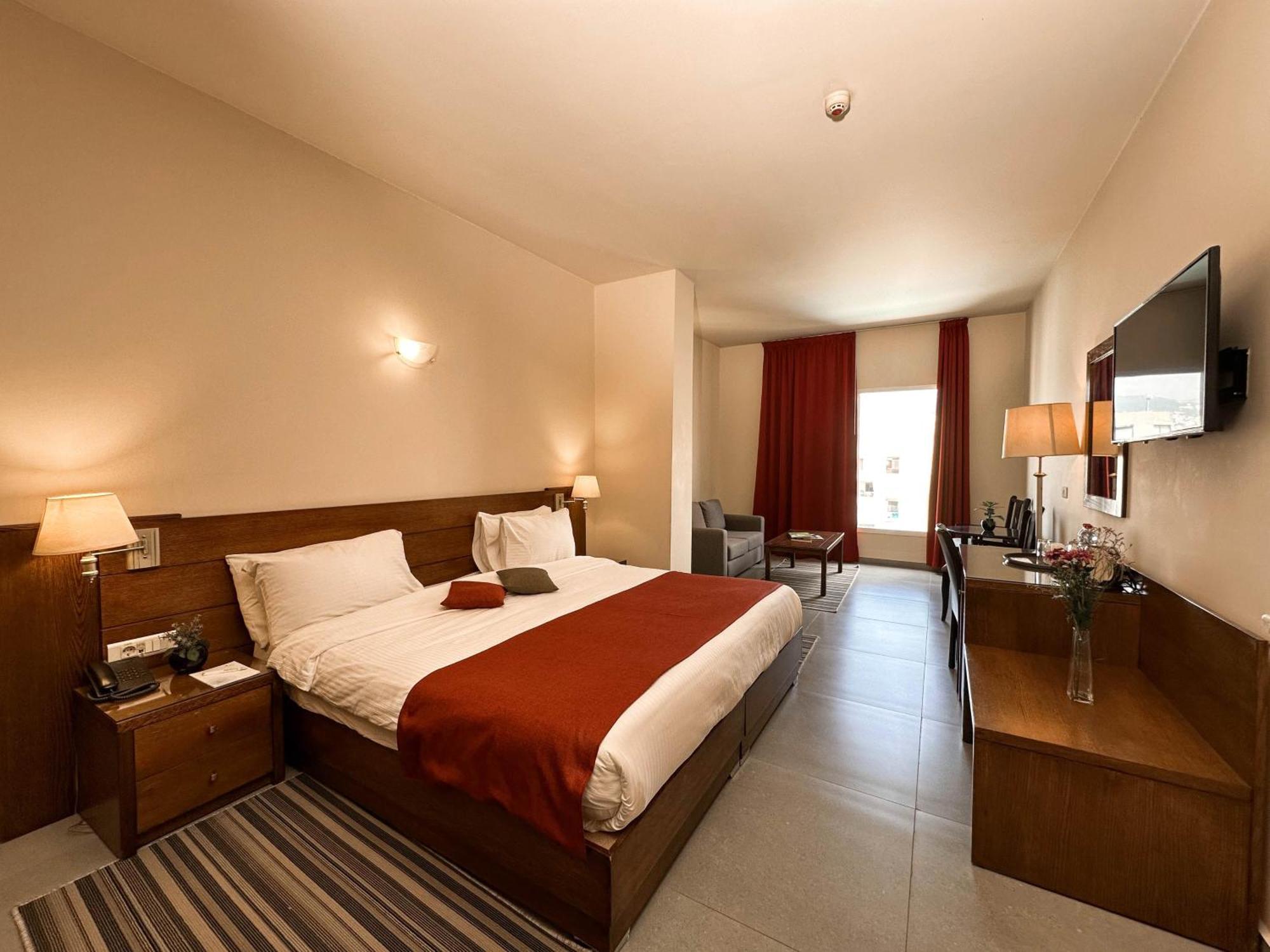ביירות Cosmopolitan Hotel מראה חיצוני תמונה