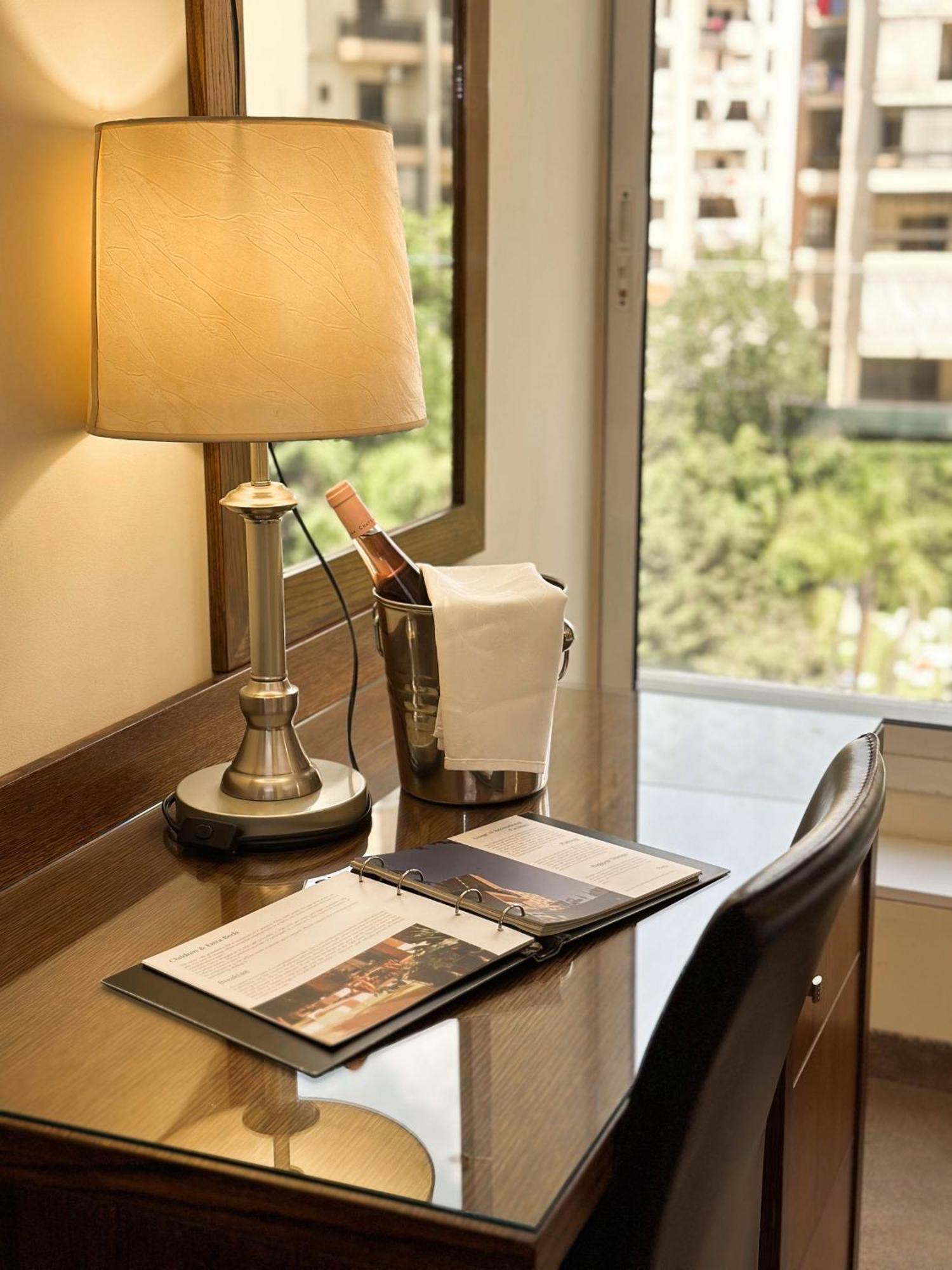 ביירות Cosmopolitan Hotel מראה חיצוני תמונה